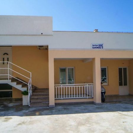מאקרסקה Lovely Studio Apartment For 2 Free Private Parking מראה חיצוני תמונה