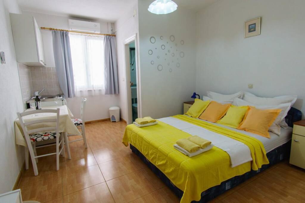 מאקרסקה Lovely Studio Apartment For 2 Free Private Parking מראה חיצוני תמונה